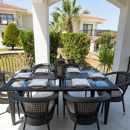 BİTUR PARK z6 Dublex Pool Shared Villa